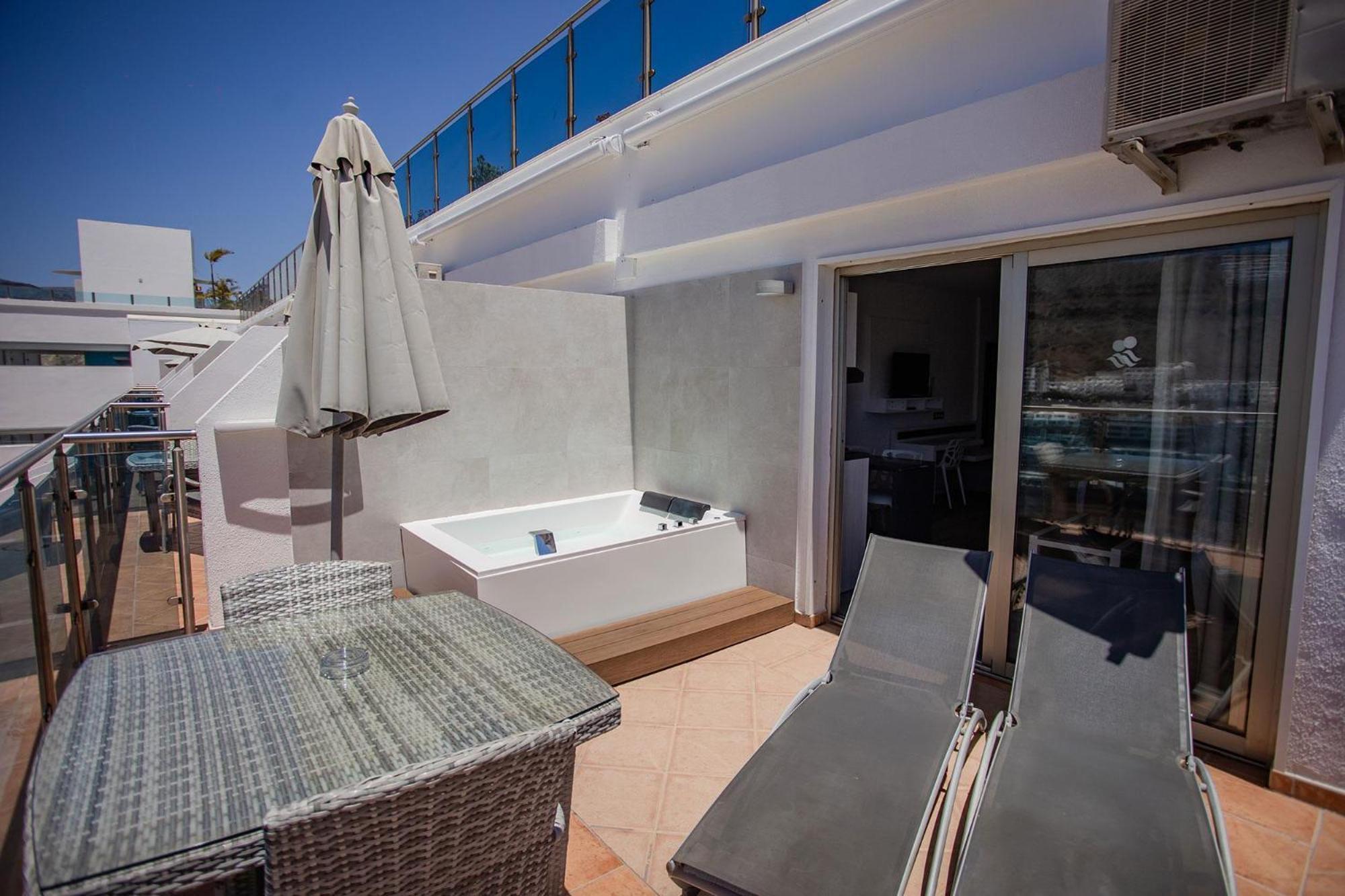 Servatur Casablanca Suites & Spa - Adults Only Пуерто Рико Екстериор снимка